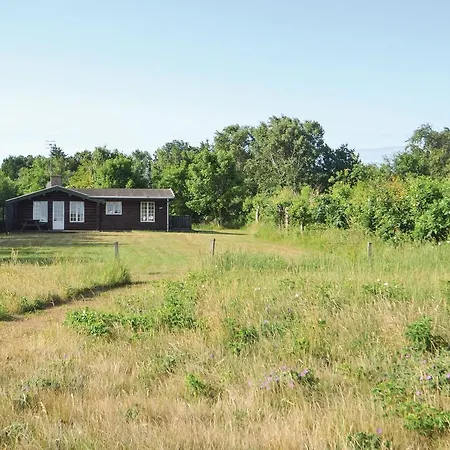 Two-bedroom Holiday In Grenaa *